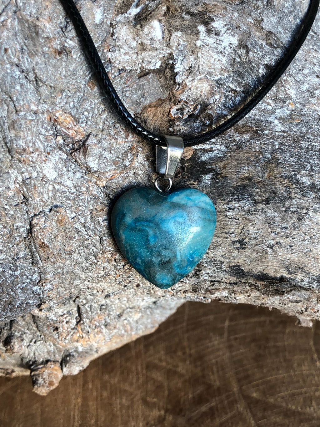 Pendentif coeur pierre agate bleue Les Bogardines